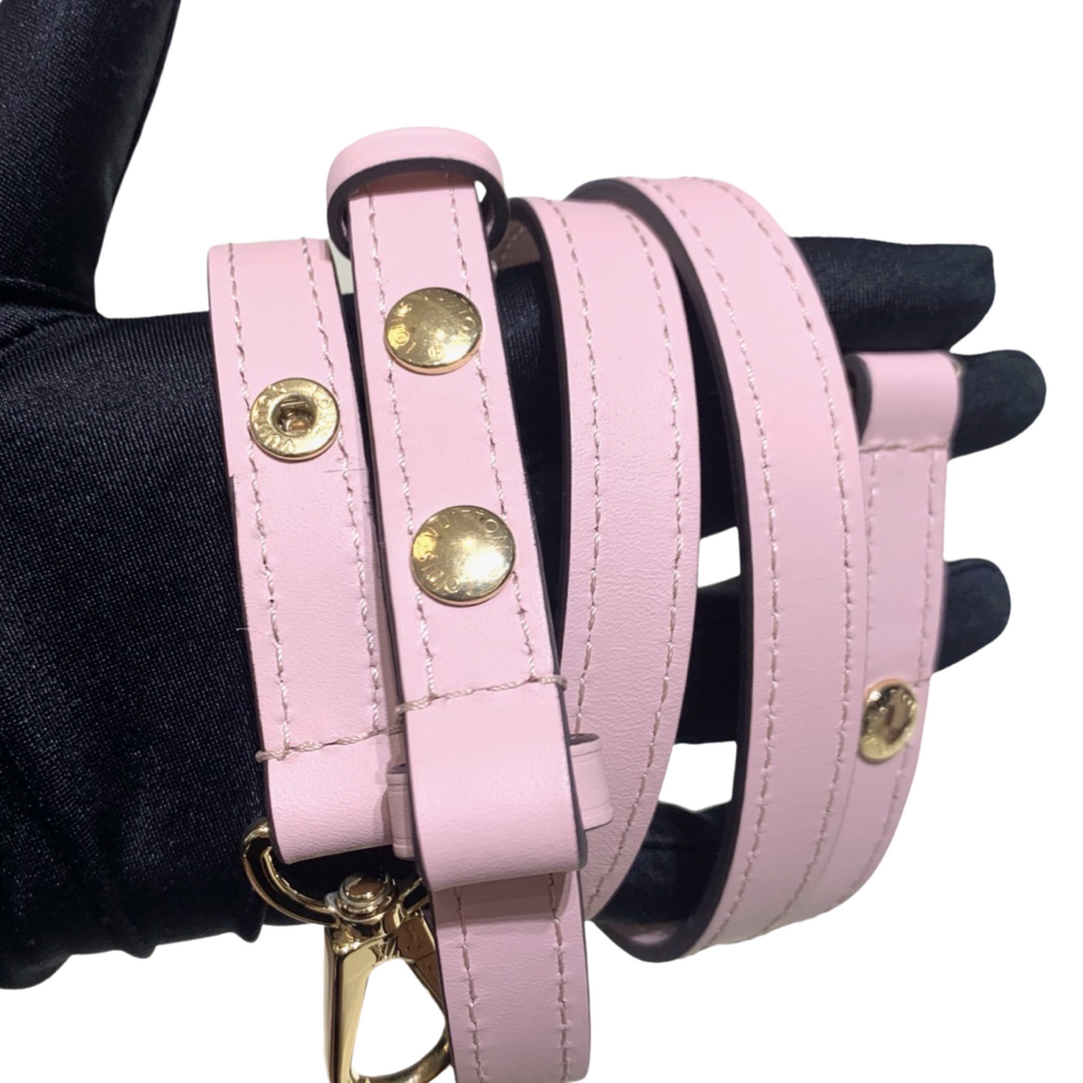 BXU LV 021 Twist Pink Sling Bag – Onlykikaybox