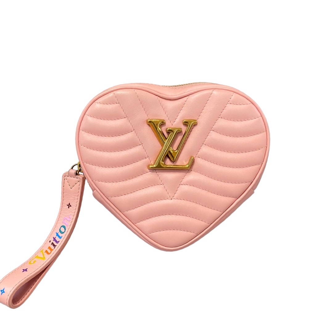 Lv pink heart discount bag